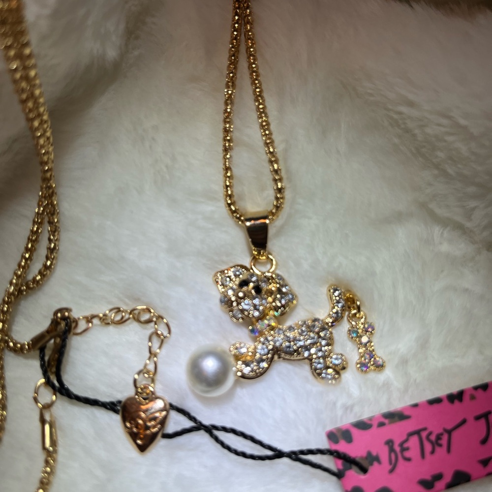 Betsey Johnson Doggy and Bone necklace - Picture 5 of 15